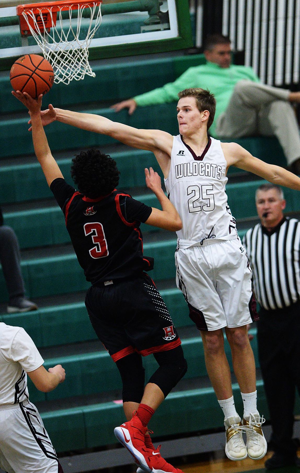 Boys Basketball: 32nd Annual Carlisle Classic